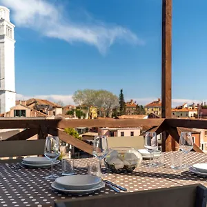 https://sea-to-sky-apartments.hotelslidodijesolo.com