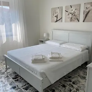 https://casa-gelindo.hotelitalianriviera.com