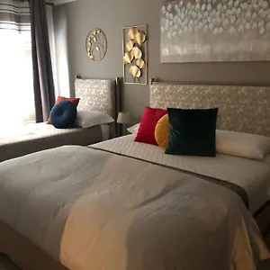 https://rs-apartment.palermohotels.org